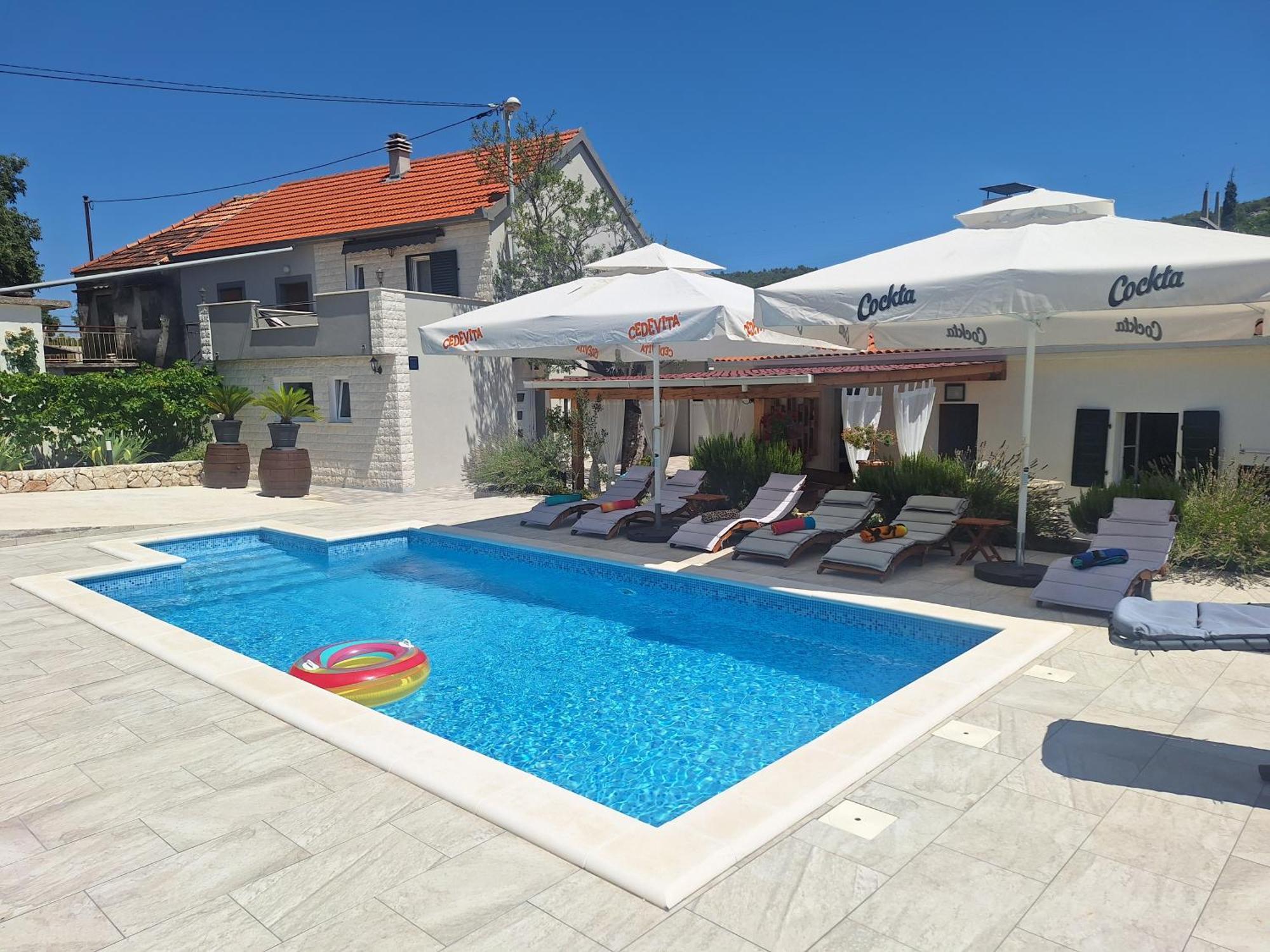 Holiday House Daisy Prapatnica المظهر الخارجي الصورة